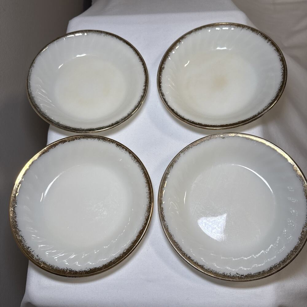 VTG Anchor Hocking Fire King Swirl Gold Rim Oven Safe Set of 4 Bowls 7.5”